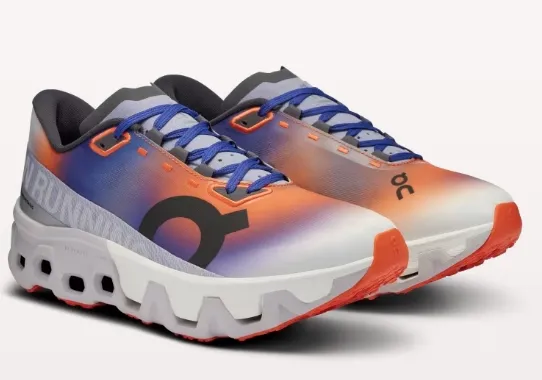 On WOMEN'S CLOUDMONSTER HYPER FLAME/FROST